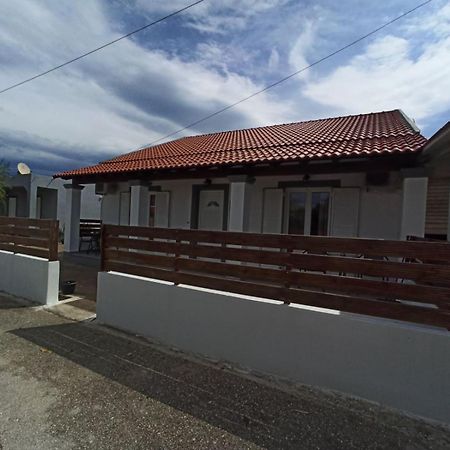 Vila. Dionysos Agios Georgios  Zewnętrze zdjęcie